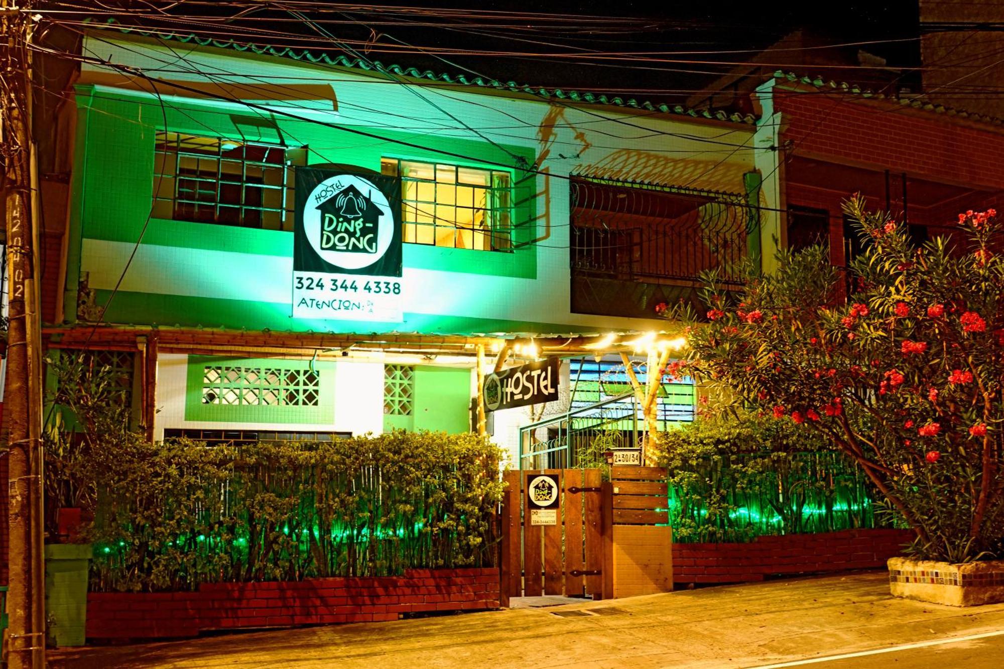Ding-Dong Hostel Cali Exterior photo